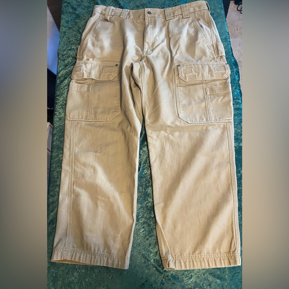 Duluth relaxed fit men’s cargo pants 40x39